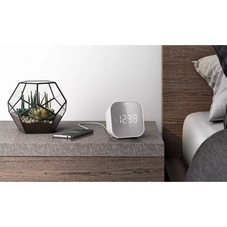Philips TAR4406/12 Reloj despertador digital con Radio FM y Puerto USB Blanco